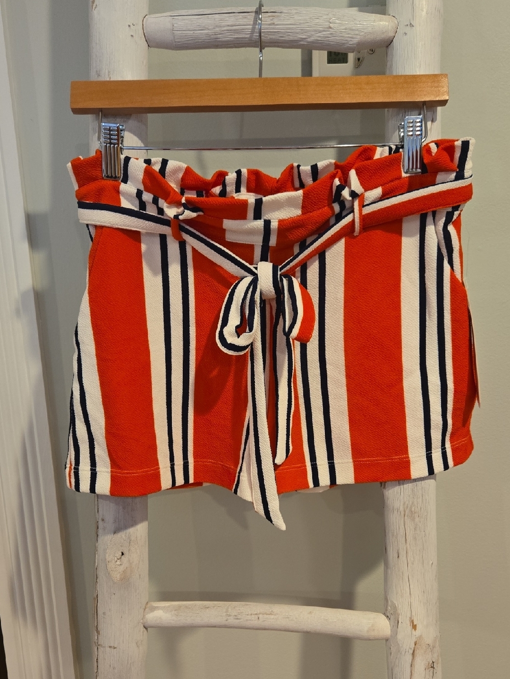 Almost Famous Women's Red Striped Tie-Waist Shorts Size Medium NWT